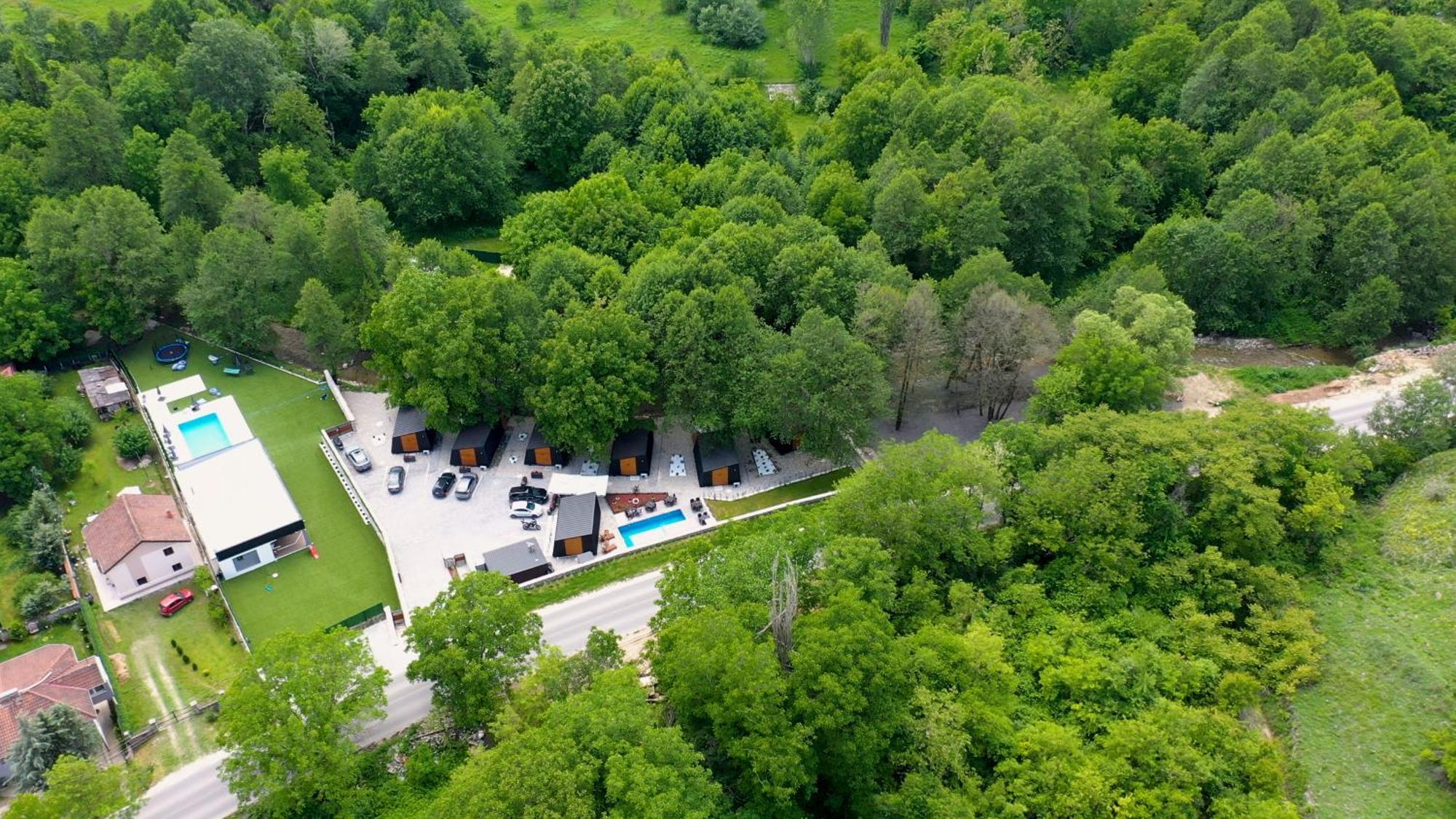 Lodge Blisku Do Gradot - Riverfront Luxury Skopje