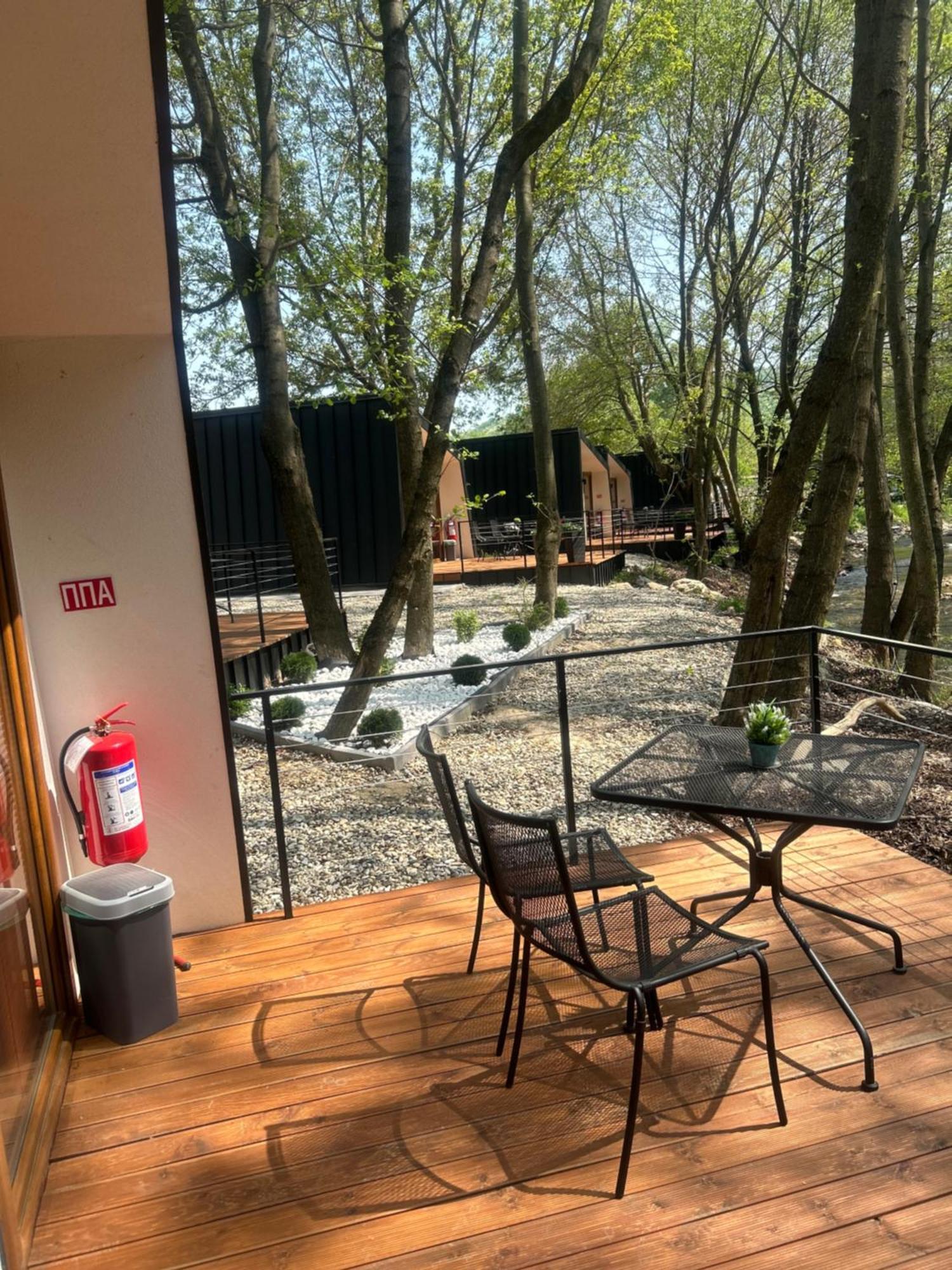 Lodge Blisku Do Gradot - Riverfront Luxury Skopje